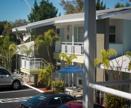 Regency Inn & Suites Sarasota - Regency Inn Exterior