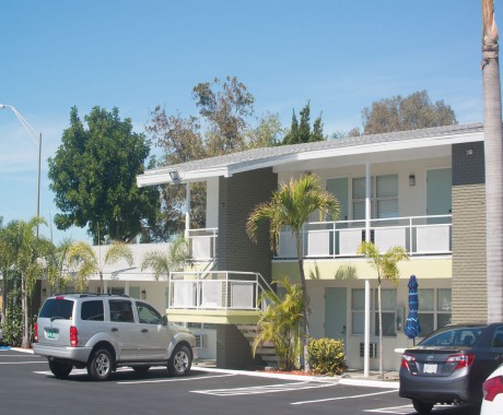 Regency Inn & Suites Sarasota - Regency Inn Exterior